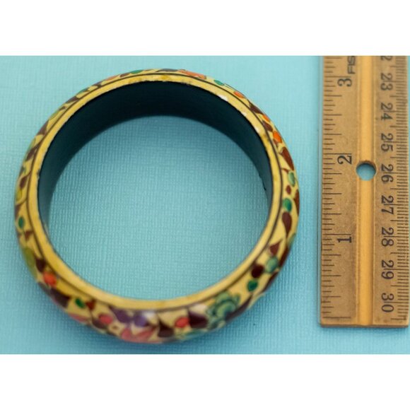 7 inch, Vintage Floral Motif Beige Band Wooden Bangle, Made in India - EX9 - Picture 3 of 3